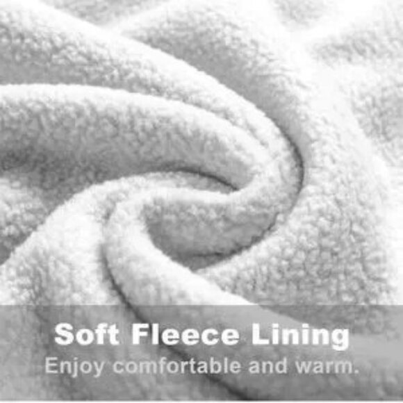 Cadai Heated Hoodie - Black - Worn Once (for photoshoot) - Picture 8 of 9